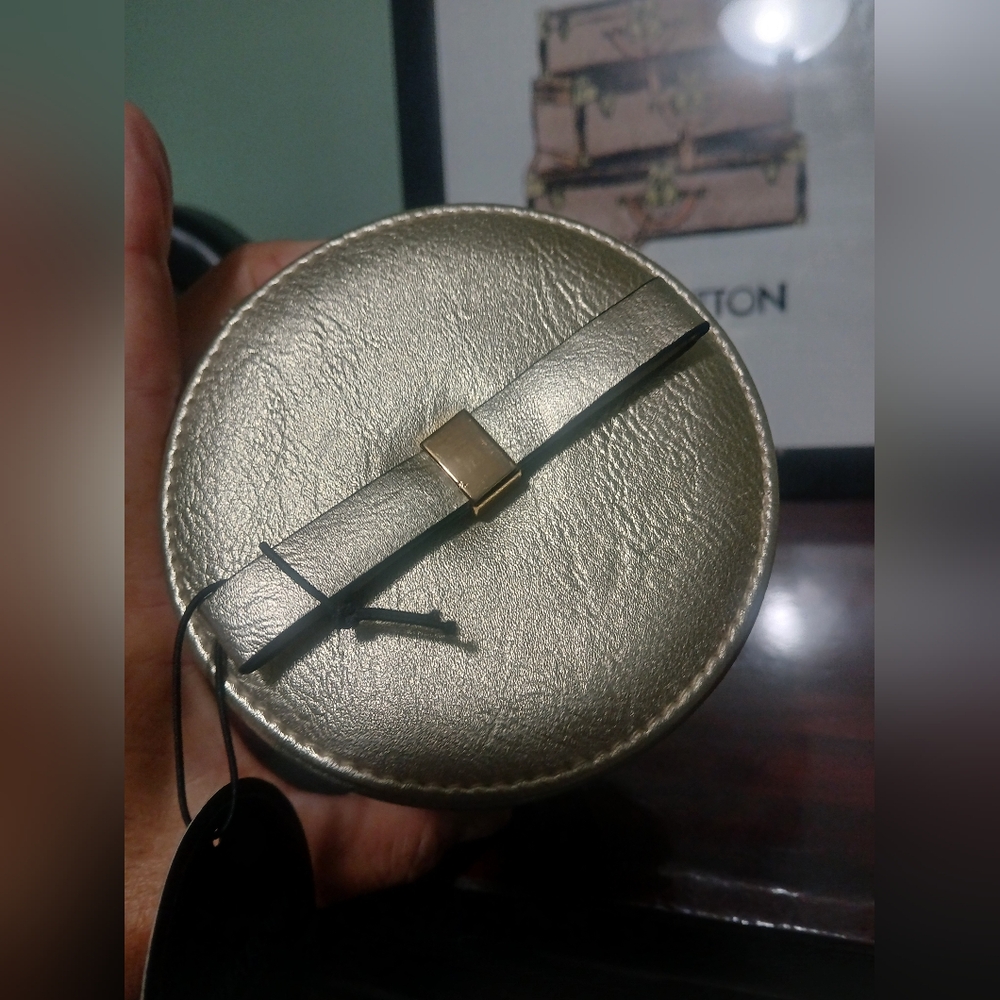 NWT Cynthia Rowley Jewelry Box - Picture 6 of 6